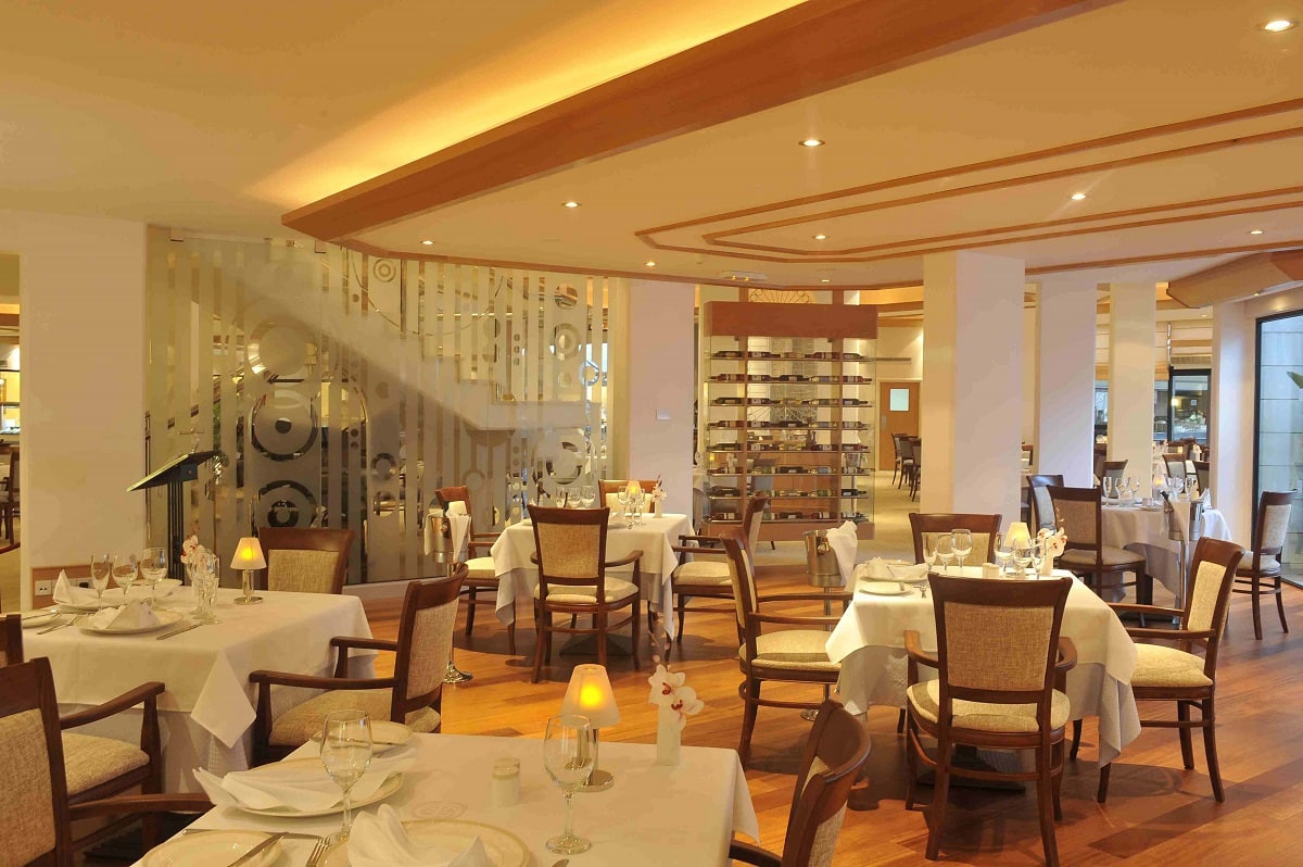 À La Carte Restaurant